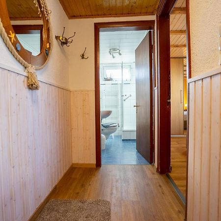 Апартаменты Godewind Haus Wattwurm Бюзум Экстерьер фото