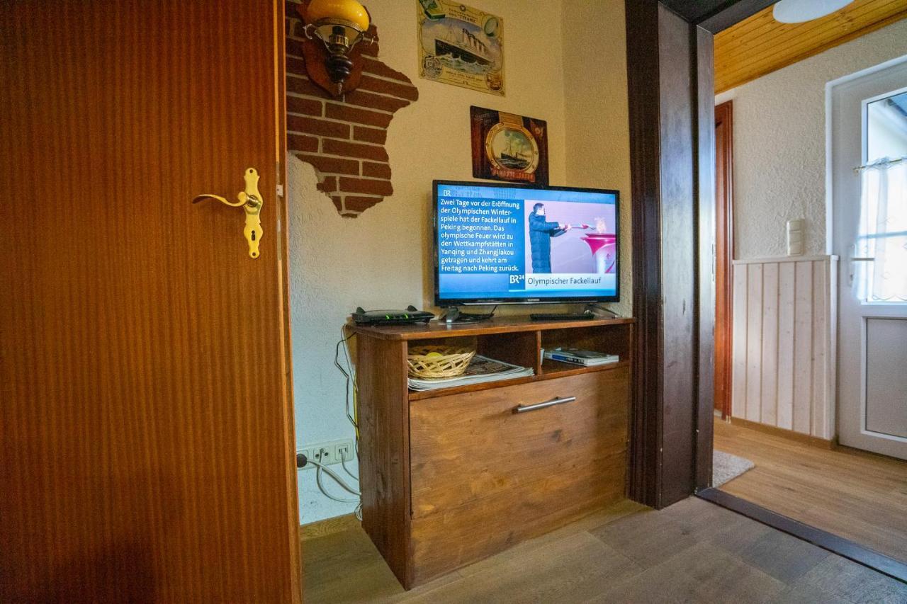 Апартаменты Godewind Haus Wattwurm Бюзум Экстерьер фото